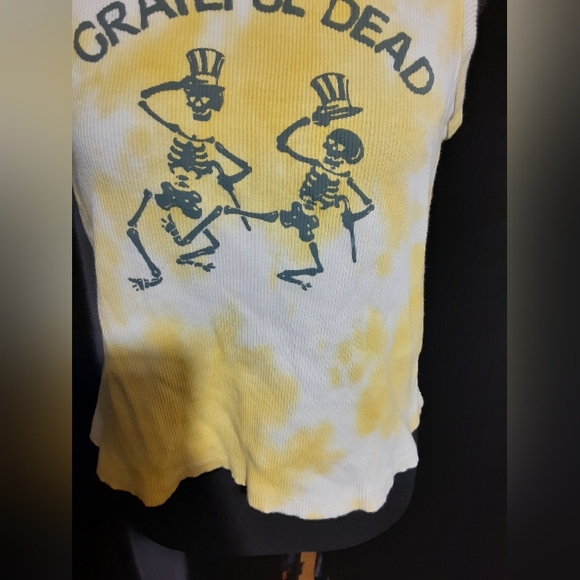 Grateful Dead Yellow and White Graphic Tank Top Women's Size 1X Band Festival - Picture 3 of 7